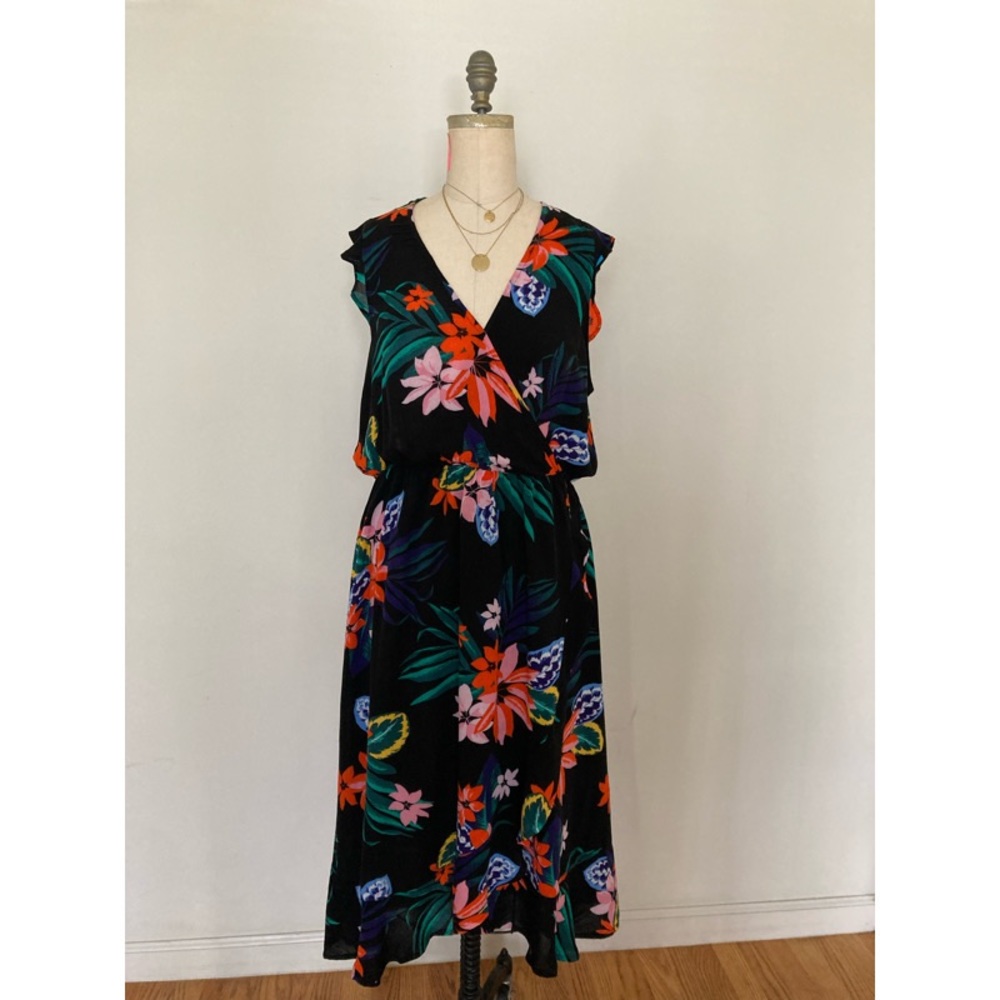 Old Navy Hawaiian print dress